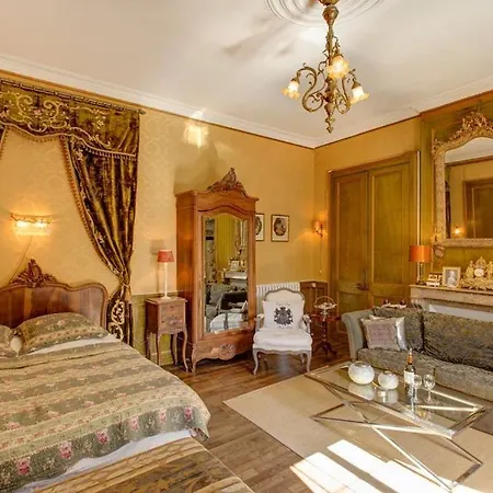 Landhaus Chateau Sleeps 18 Wifi