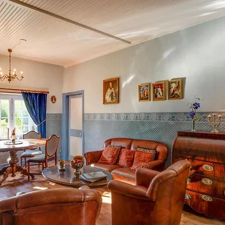 Chateau Sleeps 18 Wifi Landhaus Tamerville