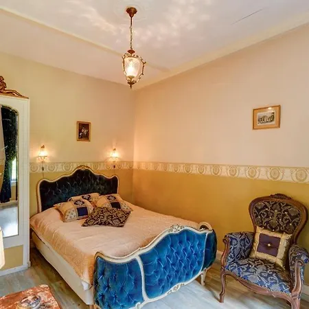 Landhaus Chateau Sleeps 18 Wifi *