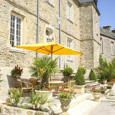 Chateau Sleeps 18 Wifi
