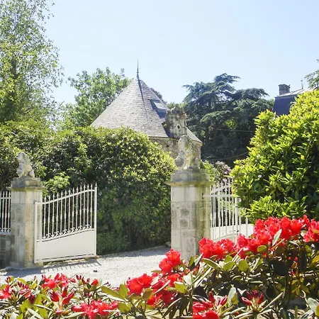 Chateau Sleeps 18 Wifi *